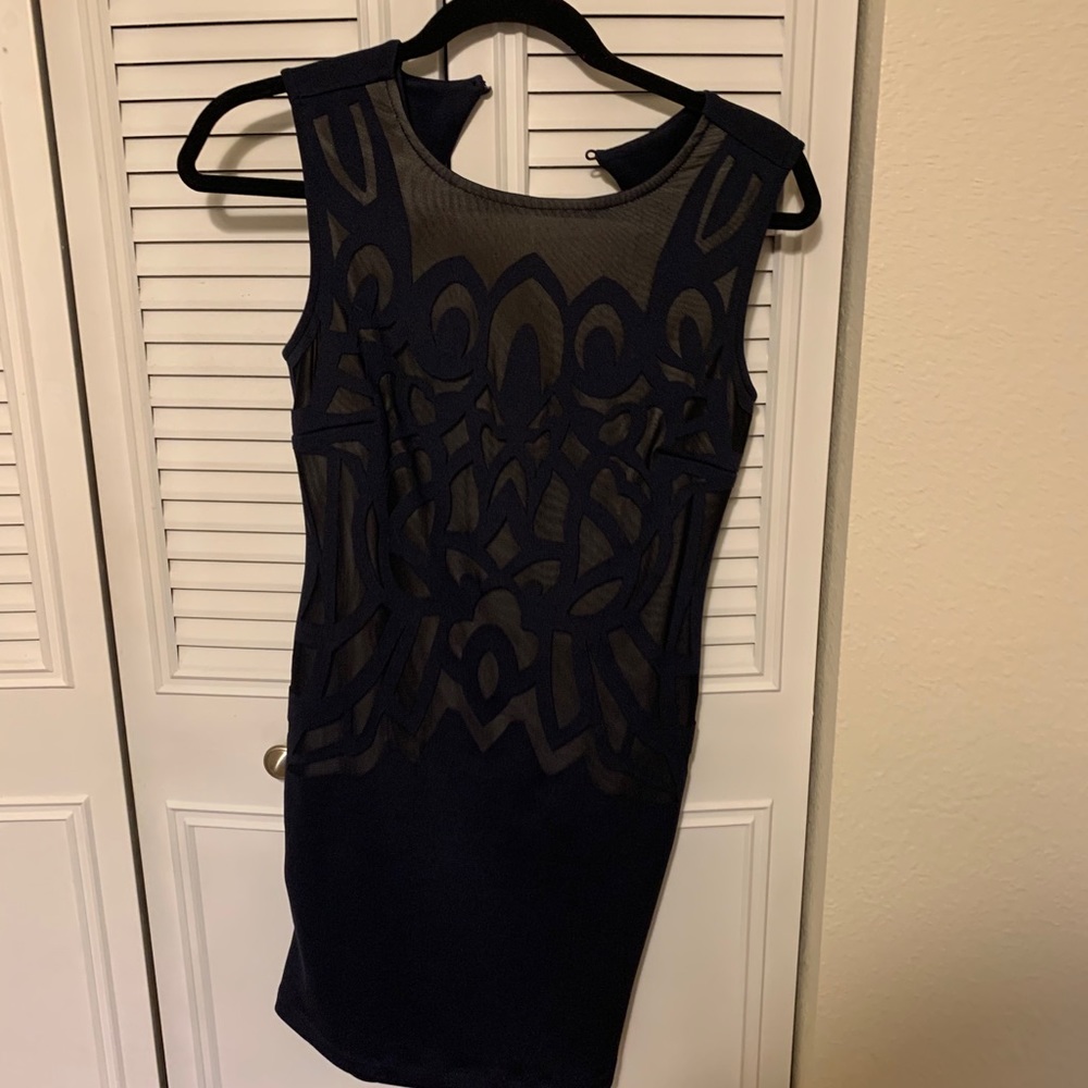 Navy dress nude detail